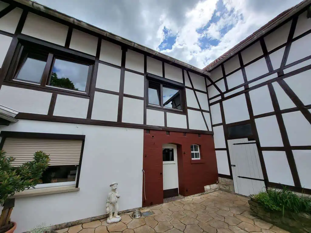 Fassade vor der Sanierung